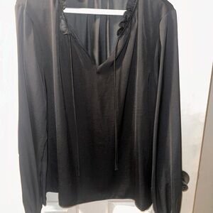 GB  Black Women's Top